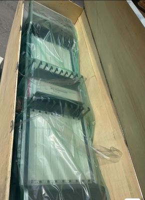 Совершенно новые CR5B0BKP167D NE40E-X16A Интегрированные компоненты AC/HVDC для сетевого маршрутизатора серии NE40E